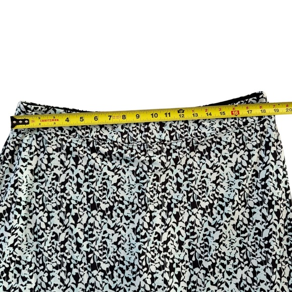 Tranquility Women XXL Skort Set Lot of 2 Black Leaf Print Tennis golf pickleball - Picture 7 of 9